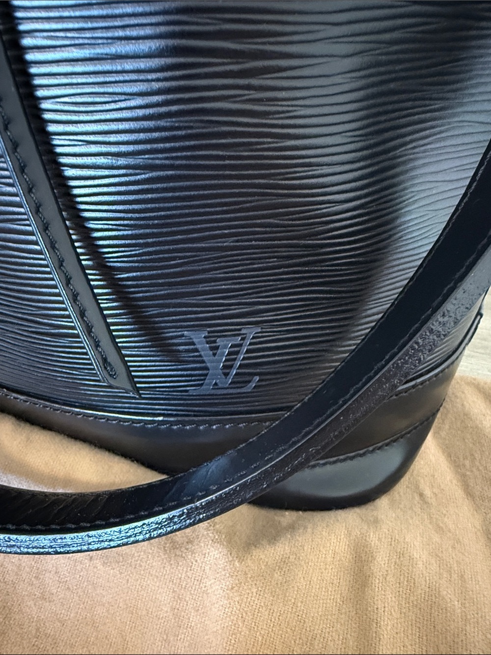 Louis Vuitton Noé Epi Leather Bucket Bag Grand Modéle vintage 2000 - Picture 4 of 13